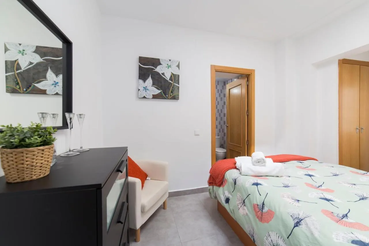 Casa Turistica Patio Cordobes - Parking Privado En La Juderia Apartment Cordoba 0*,  Spain