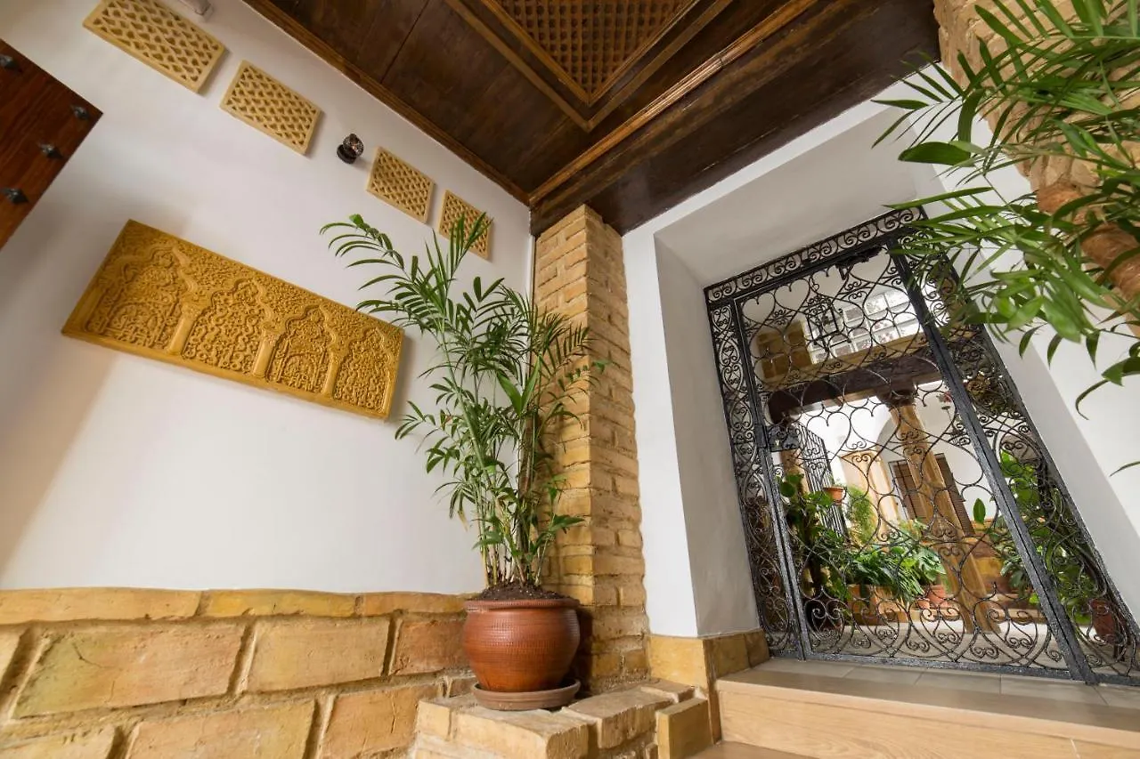 Casa Turistica Patio Cordobes - Parking Privado En La Juderia Apartment Cordoba